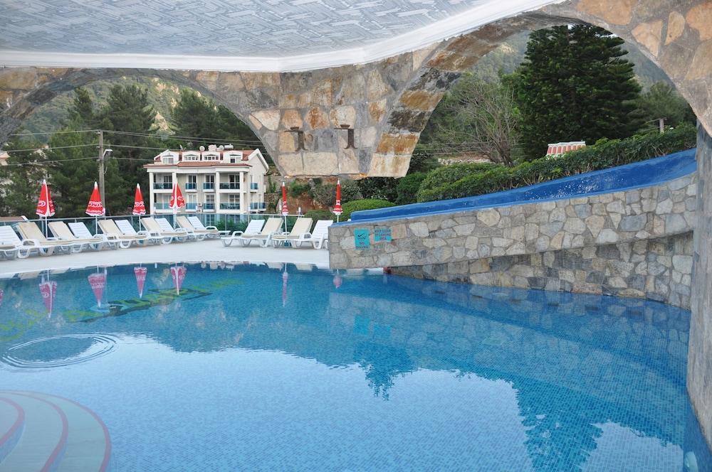 Club Aquarium Aparthotel Marmaris Exterior photo