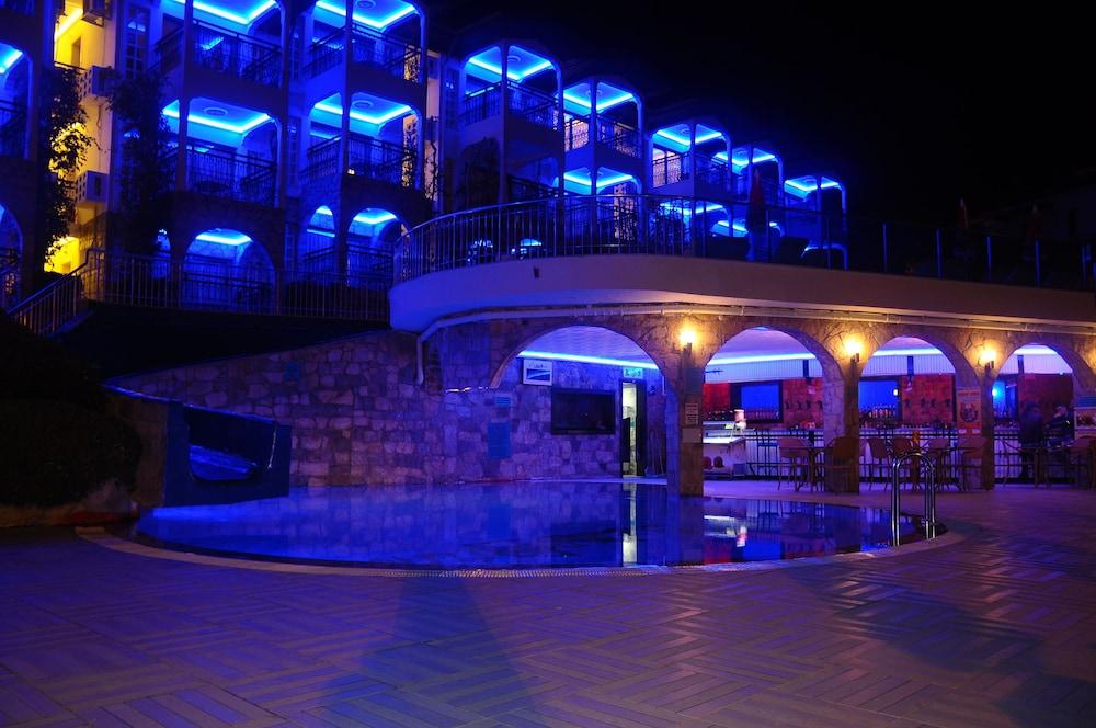 Club Aquarium Aparthotel Marmaris Exterior photo